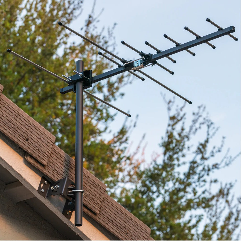 Channel Master Pro-Model UHF/VHF TV Antenna